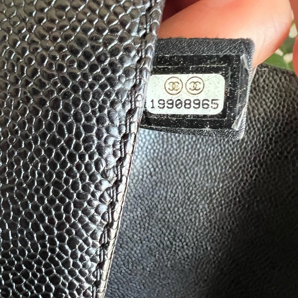 Authentic Chanel small boy bag. - Picture 7 of 8